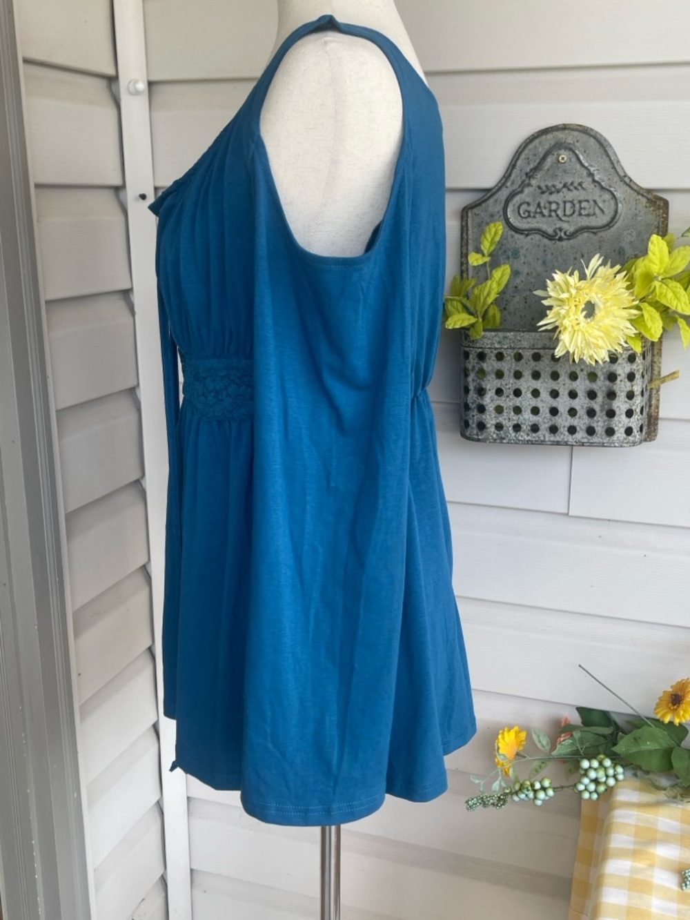 #Mooncolour Boutique Cold Shoulder Lace Up Top Tunic - Picture 9 of 10